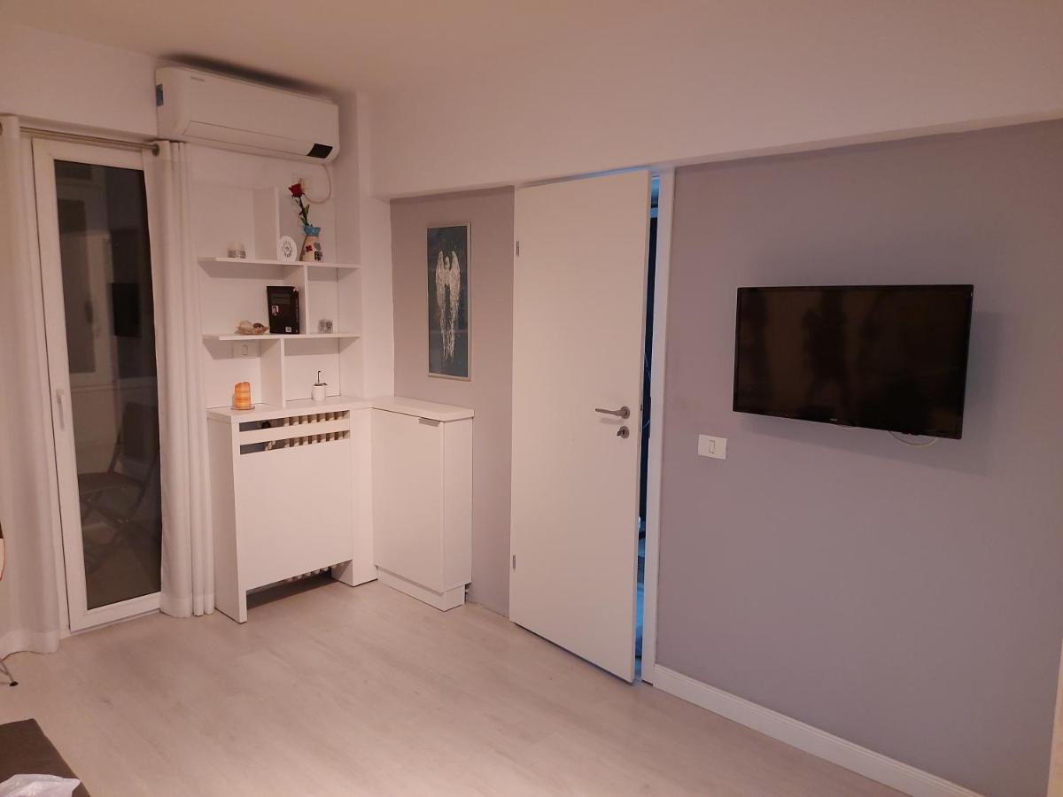 Oldtown Studio Boekarest Buitenkant foto